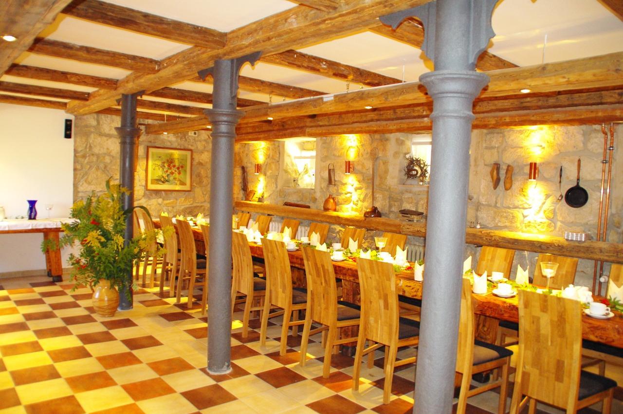 Landhotel Heidekrug Dohma Bagian luar foto